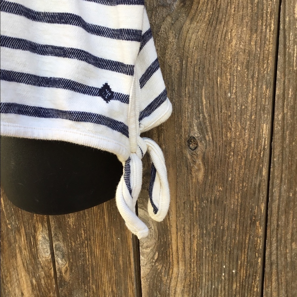 Universal thread striped top - Picture 3 of 5